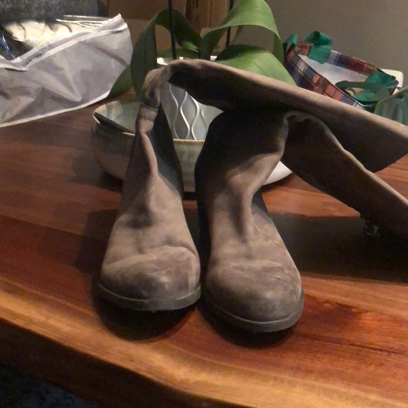 Aldo Boots - Picture 3 of 5